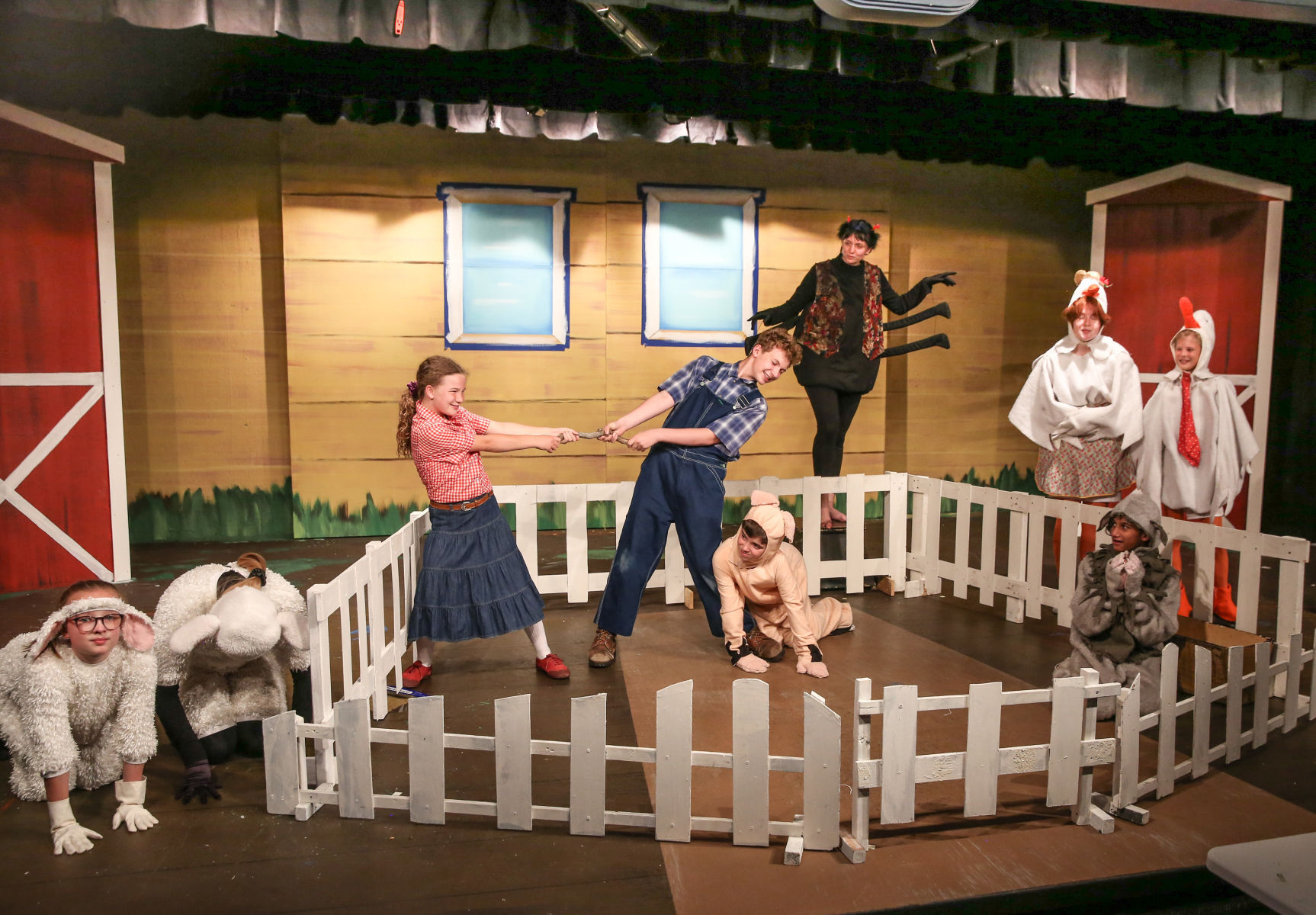 Stebens Children's Theatre - Charlotte's Web - kids cast